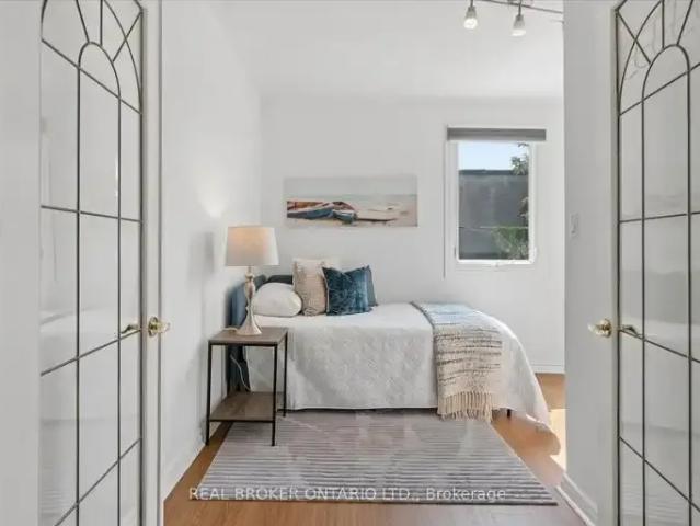 Townhouse for rent in Woburn, Ontario
