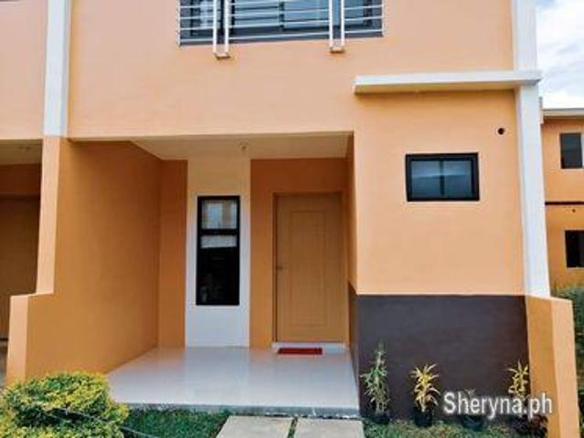 2 BEDROOM TOWNHOUSE UNIT