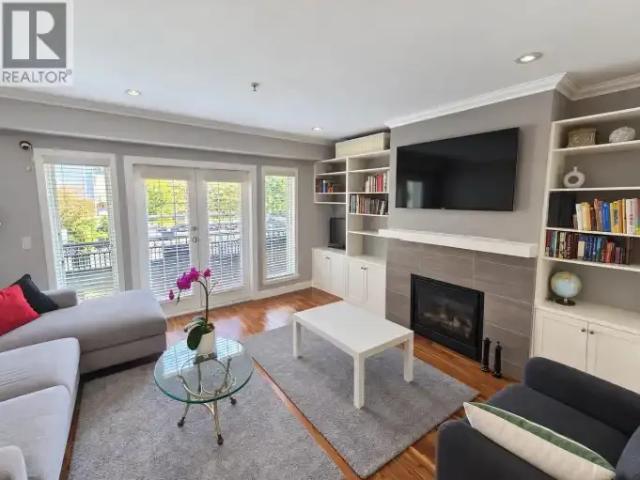 Townhouse for rent in Davie Village, Vancouver
