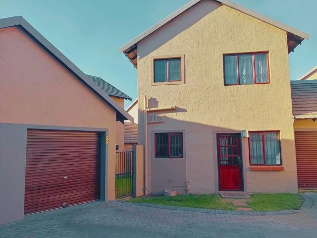 Townhouse for sale in Johannesburg