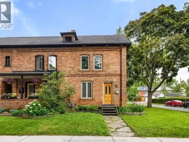 Townhouse for rent in Maidstone, Ontario