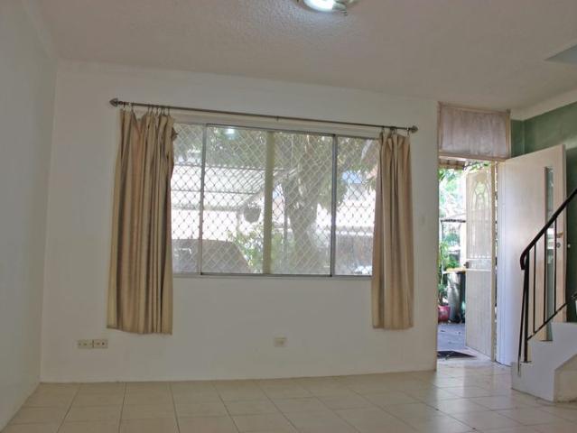 Townhouse for rent in Sydney, New South Wales