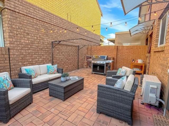 Townhouse for rent in Sydney, New South Wales