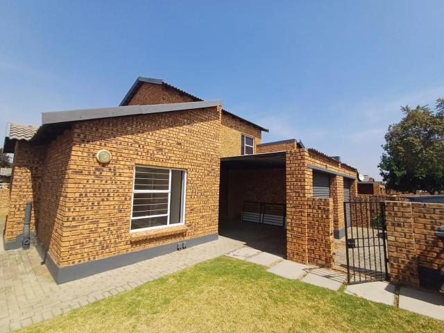 House for rent in Nooitgedacht, Gauteng