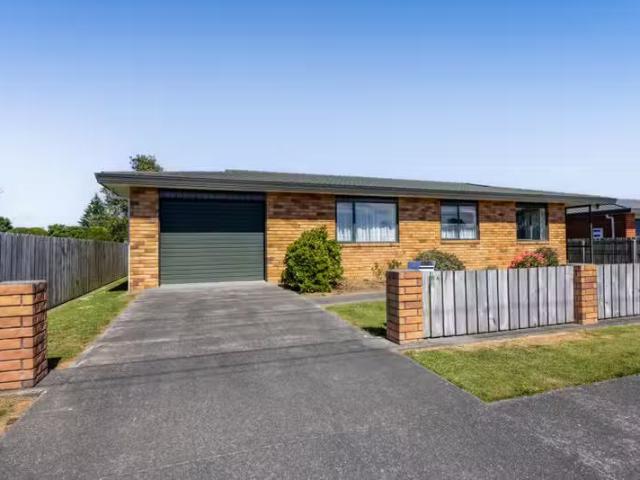 House for sale in Pembroke, Taranaki