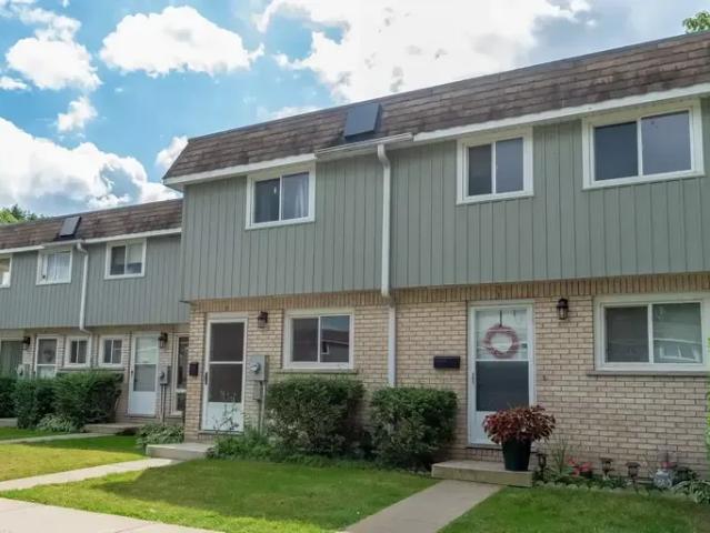 Townhouse for rent in Woodstock, Ontario