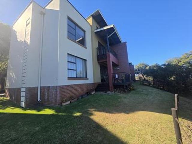Townhouse for sale in Vosloorus, Gauteng