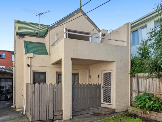 Apartment for sale in Camerons Creek, Victoria