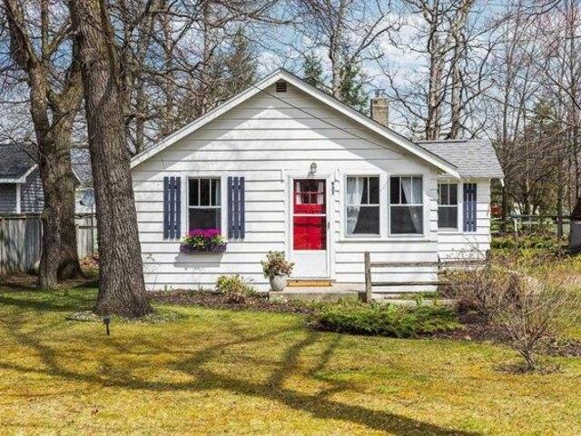 House for sale in Traverse City
