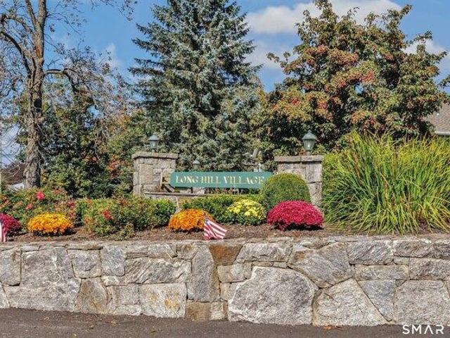 Condo for sale in Long Hill, Trumbull