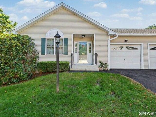Condo for sale in Long Hill, Trumbull