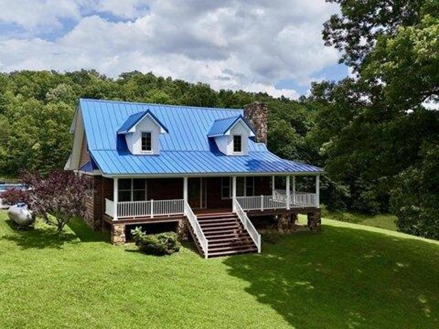House for sale in Tyner, Kentucky