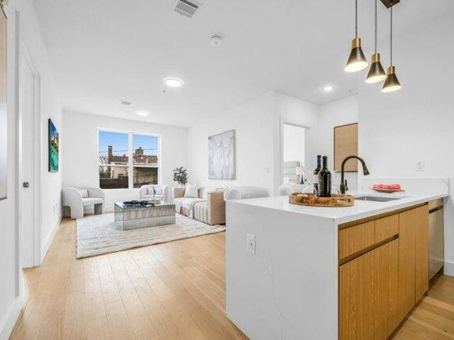 Condo for sale in Hudson, New Jersey
