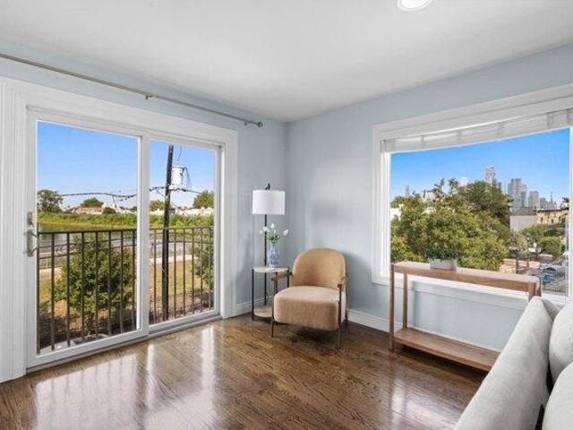 Condo for sale in Hudson, New Jersey