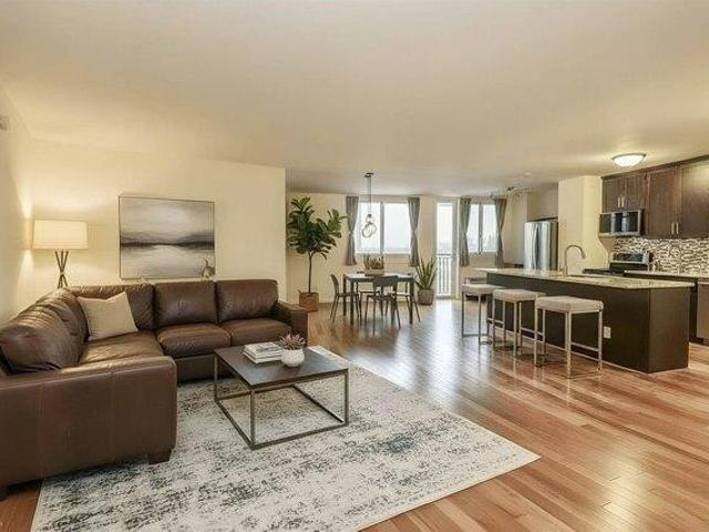 Condo for sale in Hudson, New Jersey