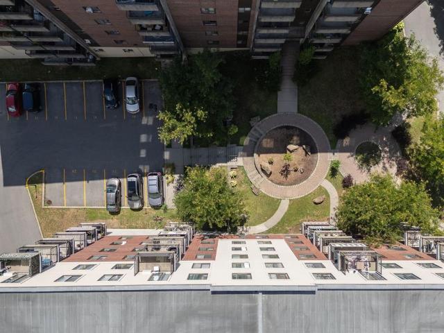 Apartment for rent in Duvernay, Quebec