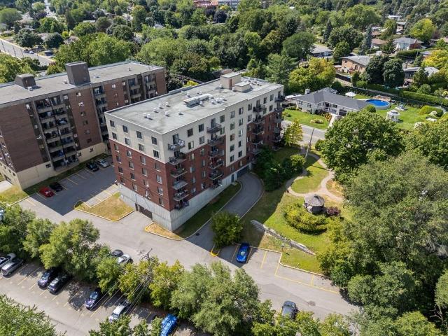 Apartment for rent in Duvernay, Quebec