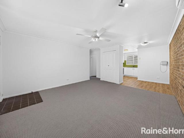 Townhouse for rent in Ambergate, New South Wales