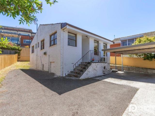 House for rent in Lower Sandy Bay, Hobart