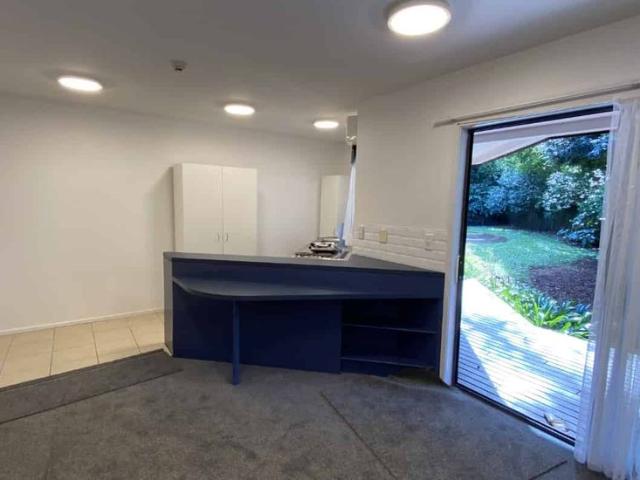 Apartment for rent in Albany Village, Upper Harbour