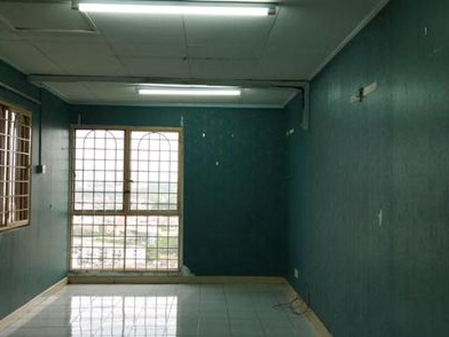 Condominium for sale in Petaling, Subang Jaya
