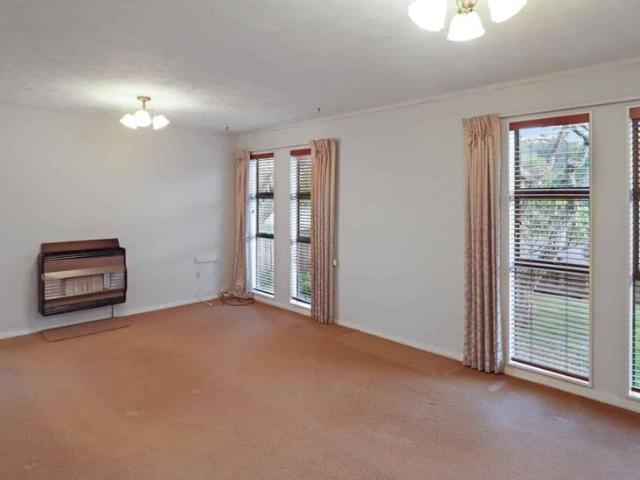 Apartment for rent in Timberlea, Upper Hutt
