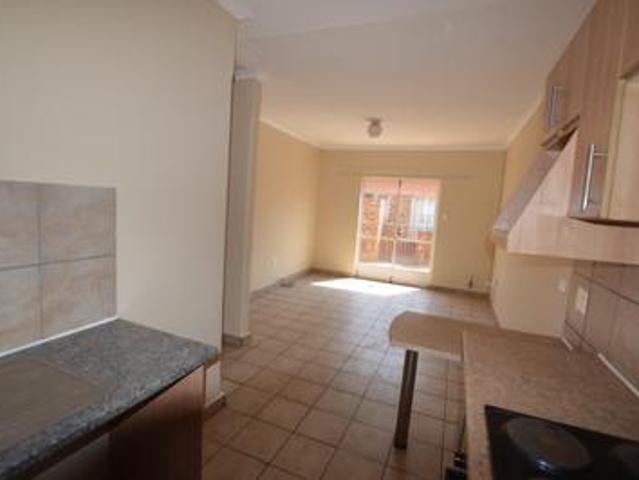 Apartment for sale in Oranjeville, Free State