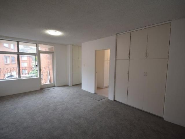 Apartment for rent in Eastlakes, Sydney