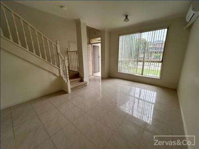 Townhouse for rent in Camerons Creek, Victoria