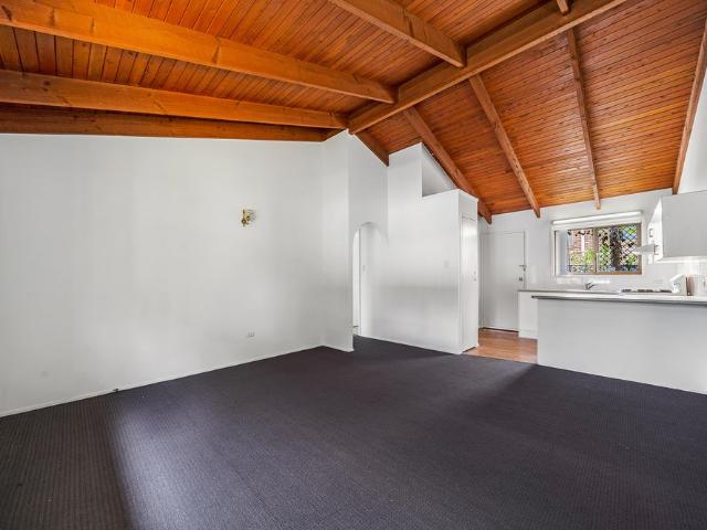 Apartment for rent in Toombul, Queensland