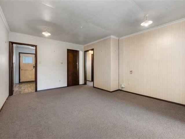 Apartment for rent in Farnham, Blenheim