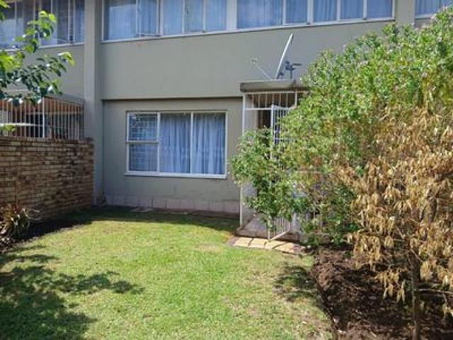 Apartment for sale in Oranjeville, Free State