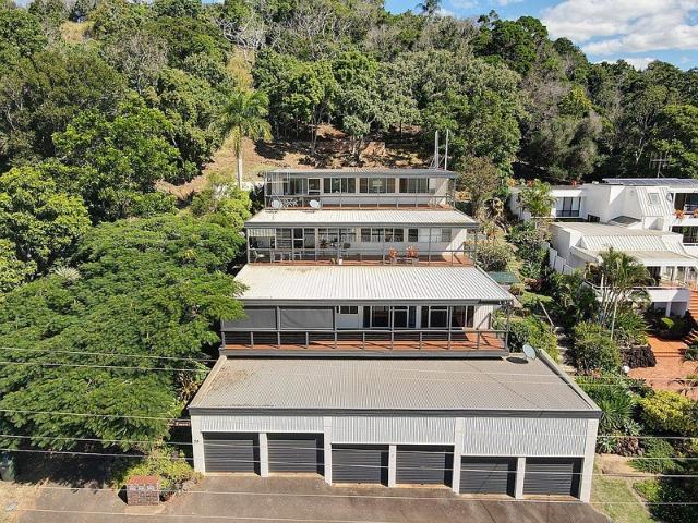 Apartment for rent in Qunaba, Queensland