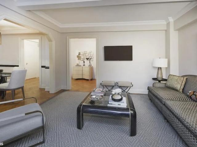 Apartment for sale in Arverne, New York