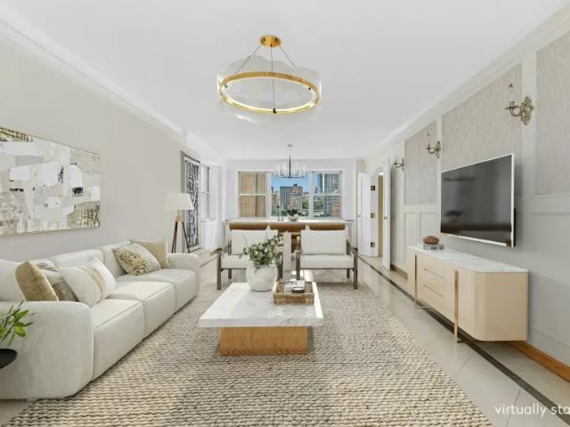 Apartment for sale in Arverne, New York