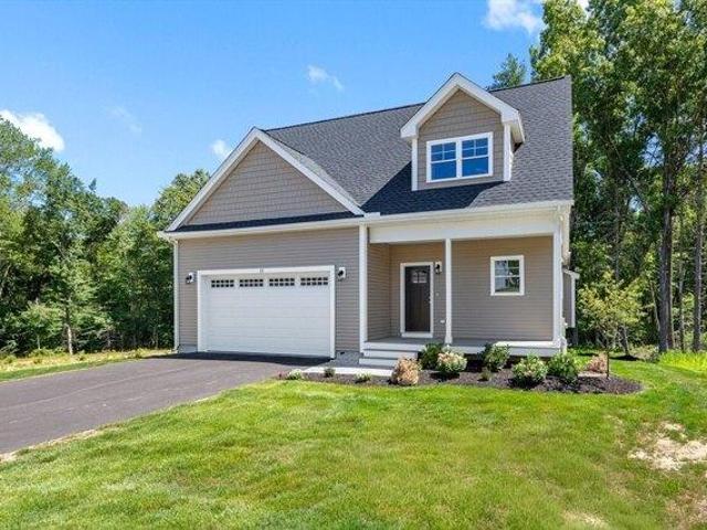 Condo for sale in Upton, Massachusetts