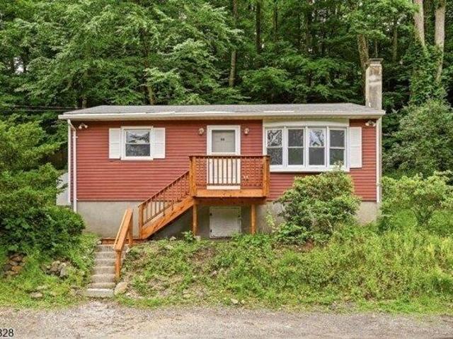 House for sale in Glenwood, New Jersey