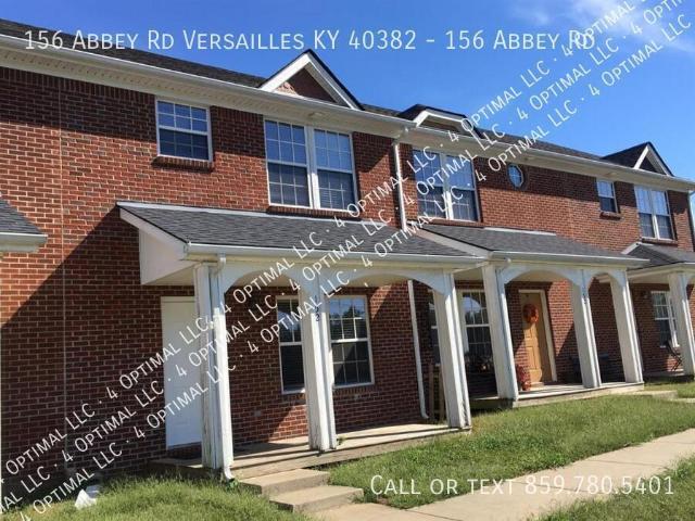 Townhouse for rent in Versailles, Kentucky