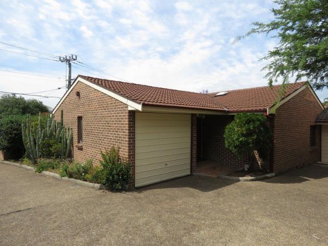 Villa for rent in Sydney, New South Wales