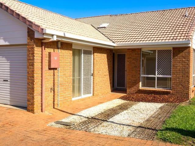 Villa for sale in Toombul, Queensland