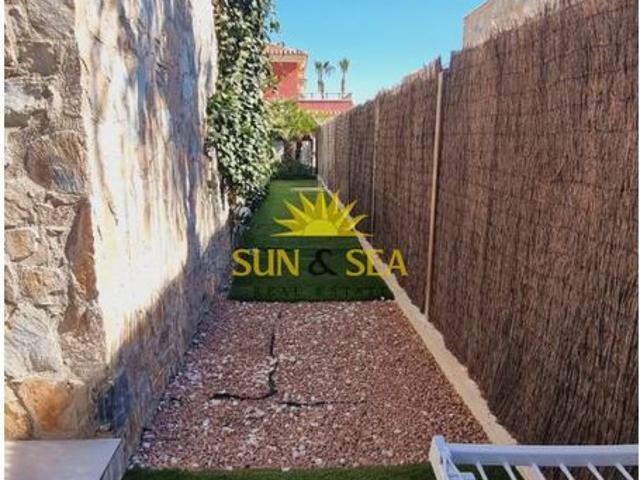 Casa en alquiler en Villa Martín, Orihuela