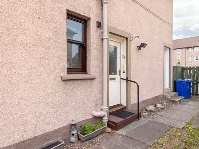 House for sale in Loanhead