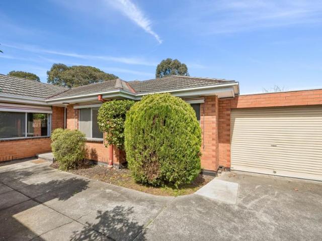Villa for sale in Camerons Creek, Victoria