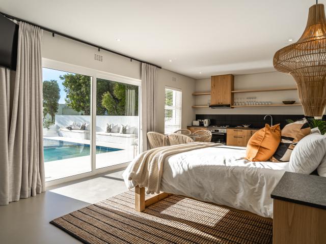 Apartment for rent in Camps Bay, Cape Town