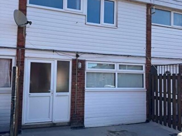 Apartment for rent in Elmfield, Leicestershire