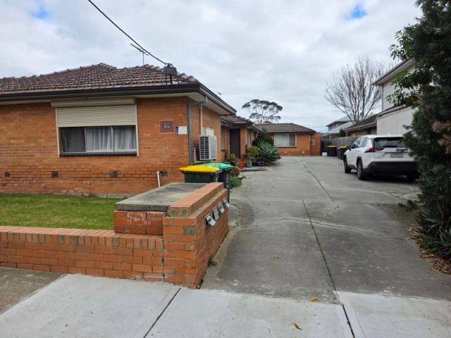 Townhouse for rent in Camerons Creek, Victoria