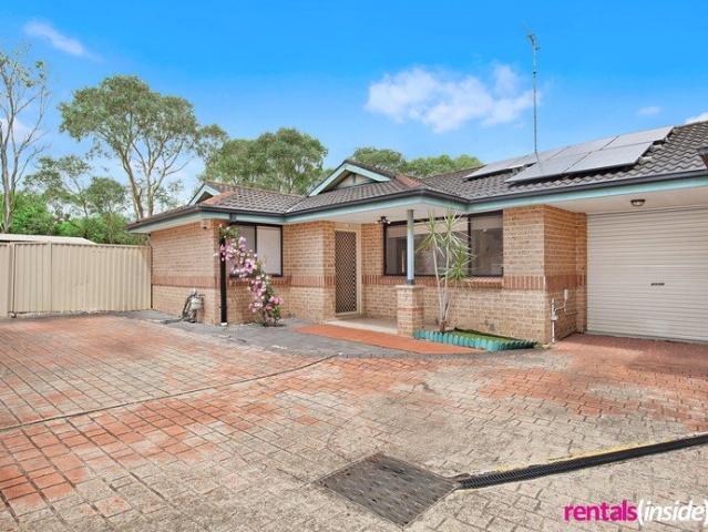 Townhouse for rent in Greystanes, Sydney