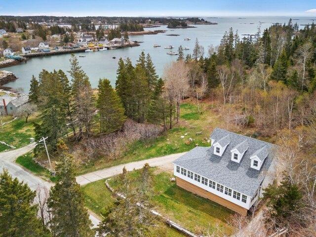 House for sale in Vinalhaven, Maine
