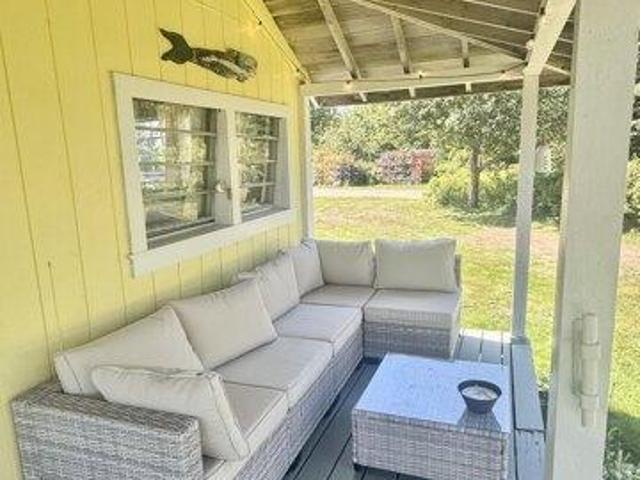 House for sale in Vinalhaven, Maine