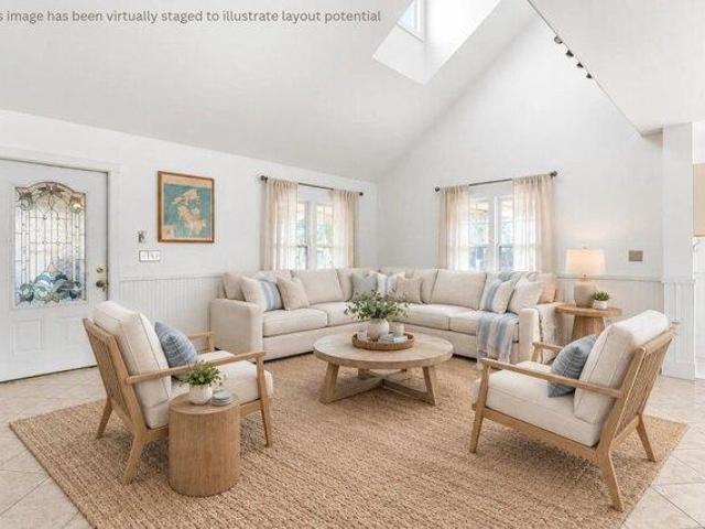 House for sale in Vinalhaven, Knox County